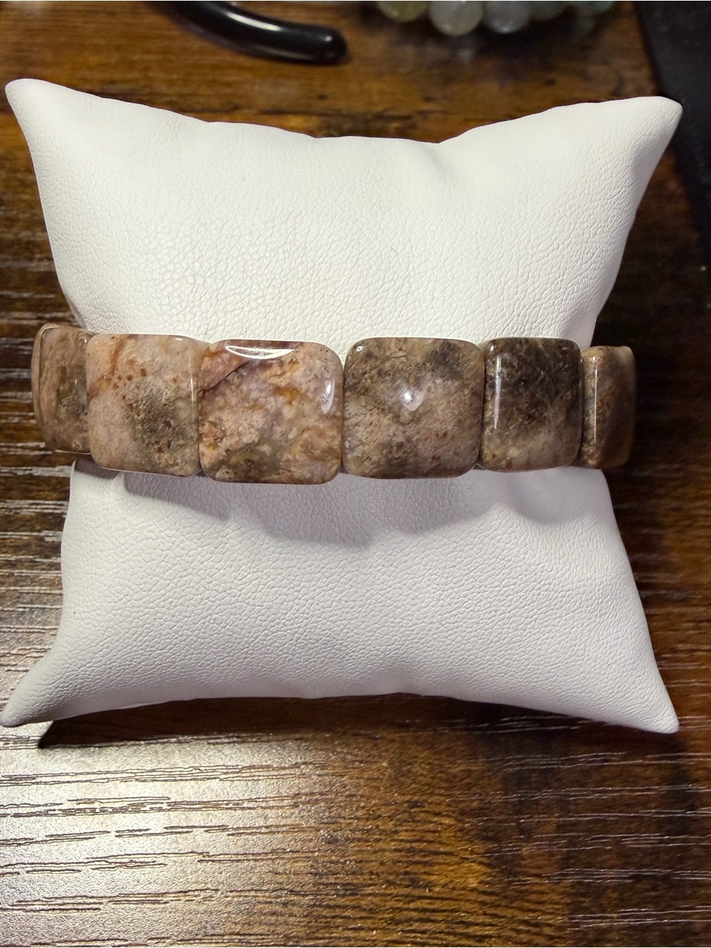 Natural Fish Roe Agate Stretch Bracelet Square Bead 7"